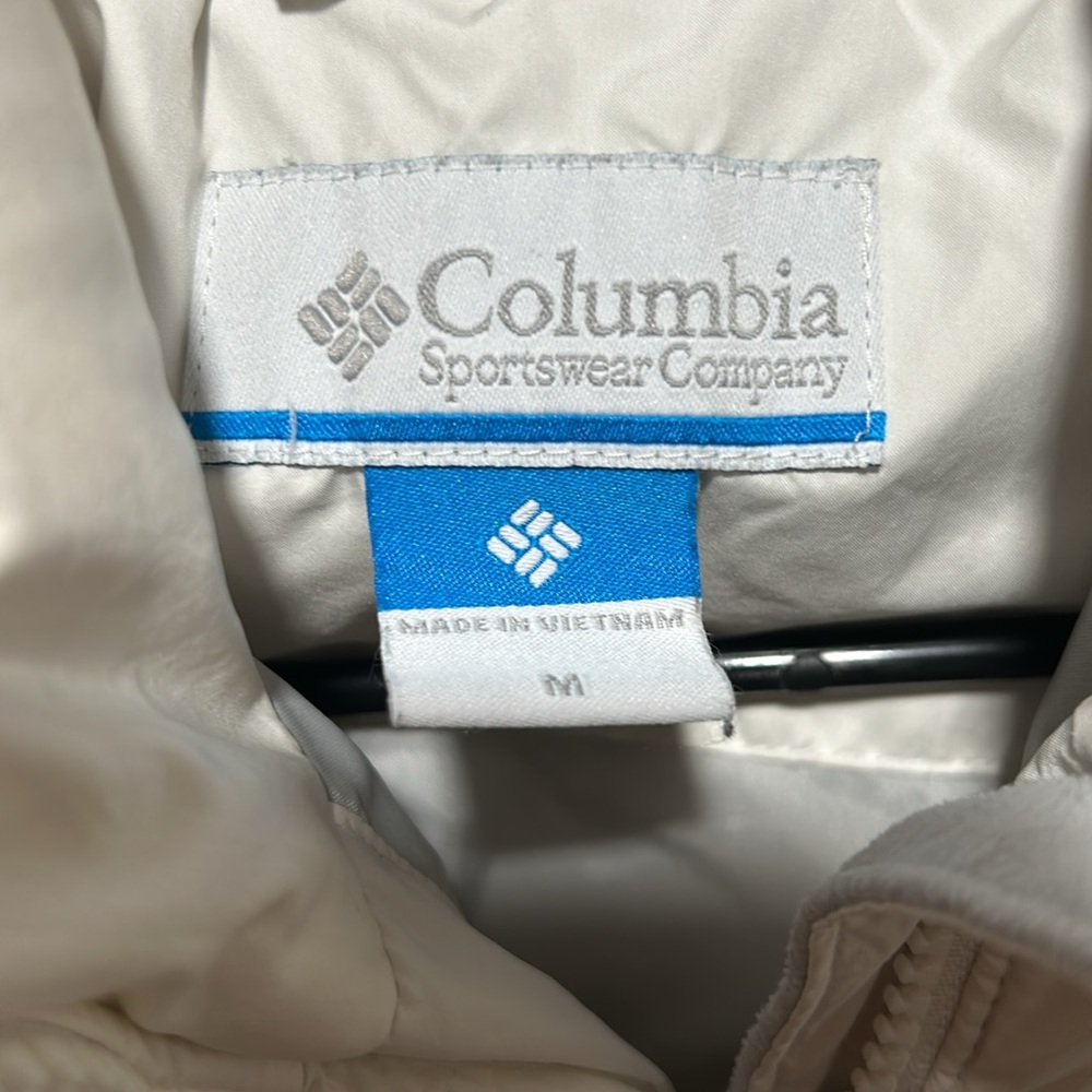 Columbia women’s coat - Picture 4 of 5